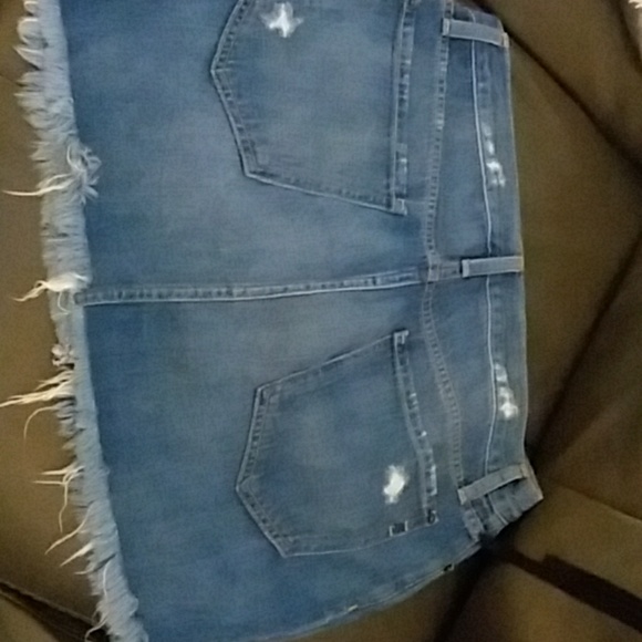 Genetic distressed rocker Mini jean skirt - Picture 4 of 4